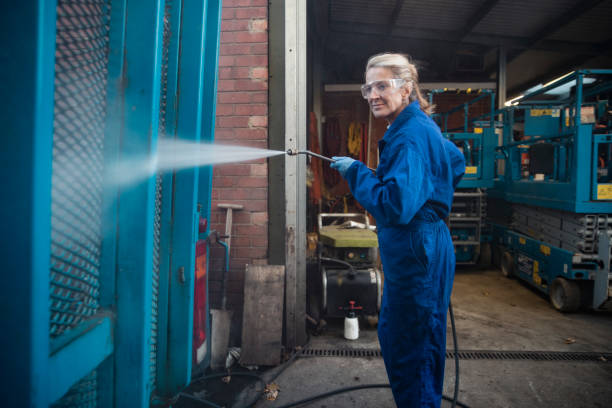 Best Commercial Pressure Washing  in Timberlane, IL